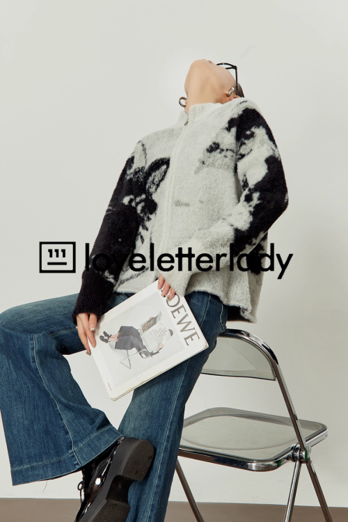 Cat Double Zip Knit
