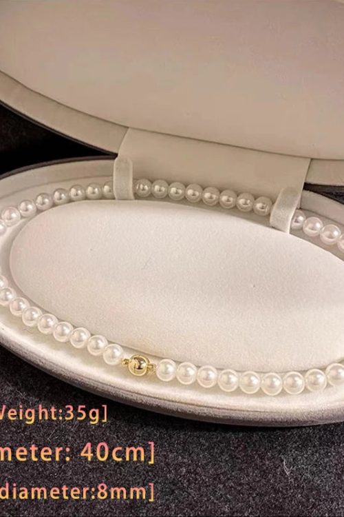 Classic Pearl Necklace