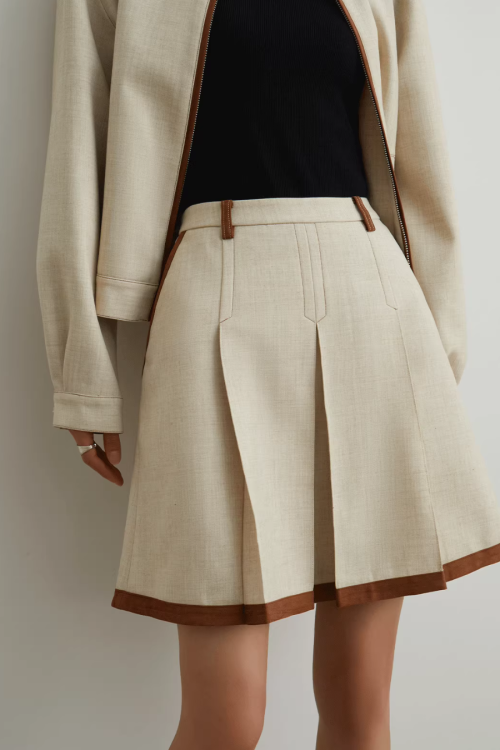 Color-Blocked Line Zip Jacket / Line Mini Skirt