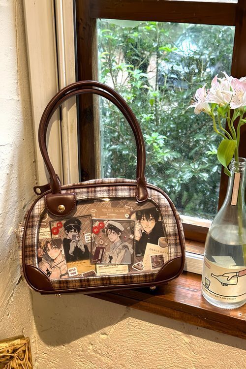 Daily Handbag Ita Crossbody Bag with Clear Window for Plushies and Pins