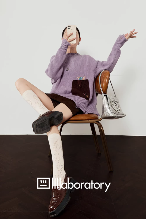 Damage Loose Knit Top / A-Line Mini Skirt