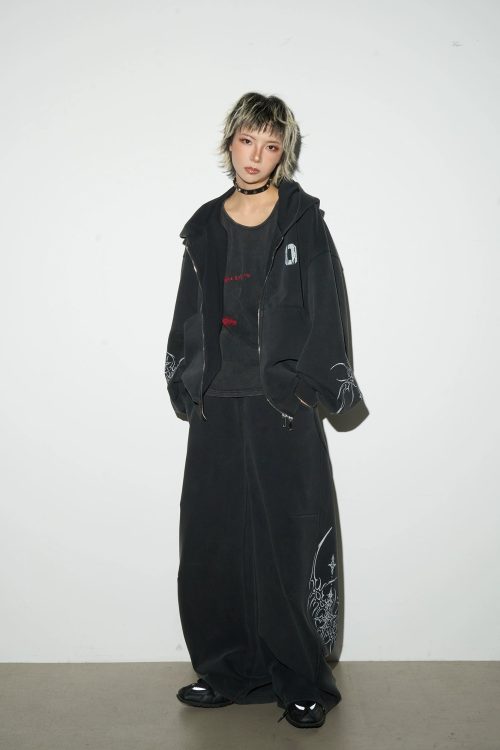 Dark Loose Silhouette Zip Hoodie / Wide Sweatpants