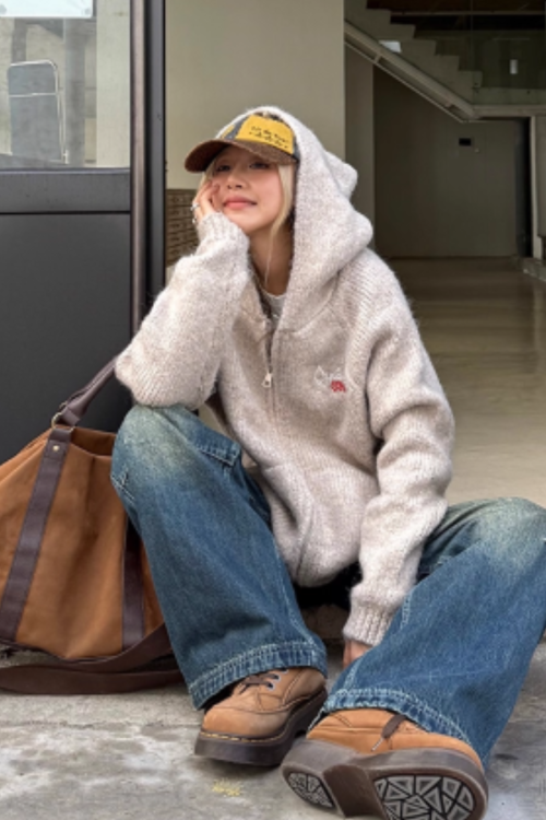 Embroidered Hood Knit Jacket