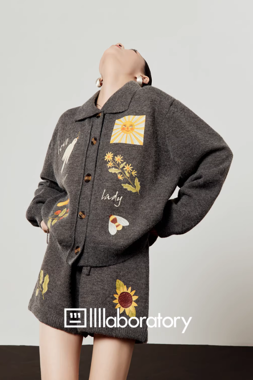 Flower Motif Knit Top / Knit Pants