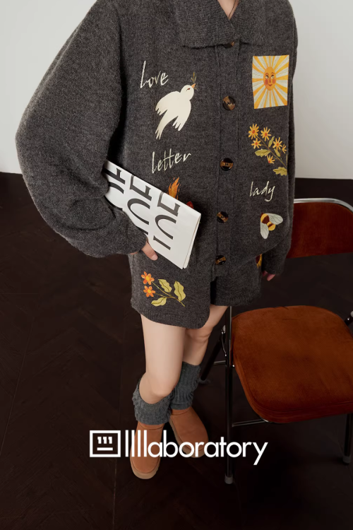Flower Motif Knit Top / Knit Pants