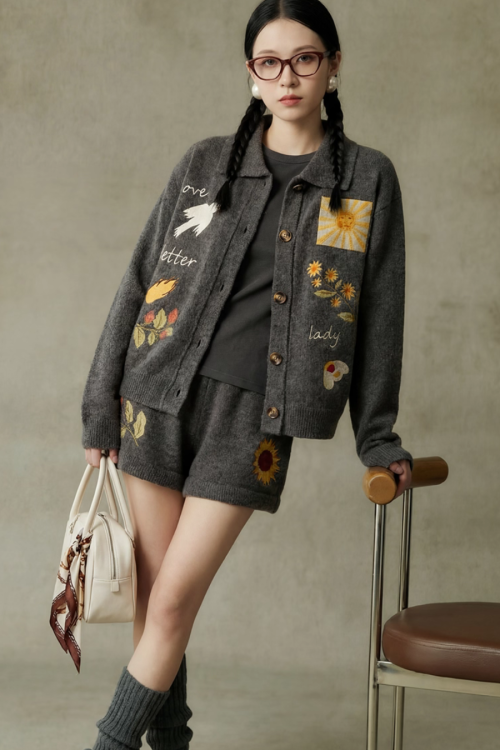 Flower Motif Knit Top / Knit Pants
