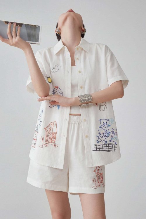 Graffiti-style Print Long Sleeve Shirt / Half Pants