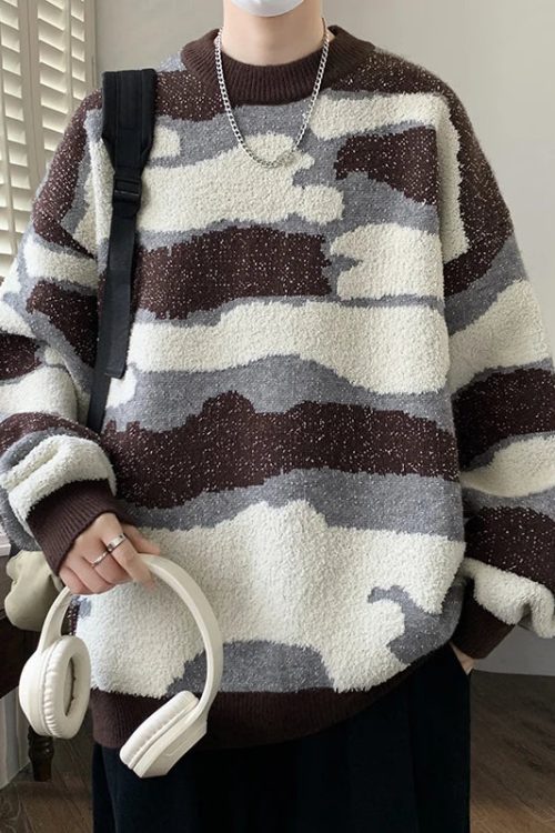 Graphic Patterned Sweater