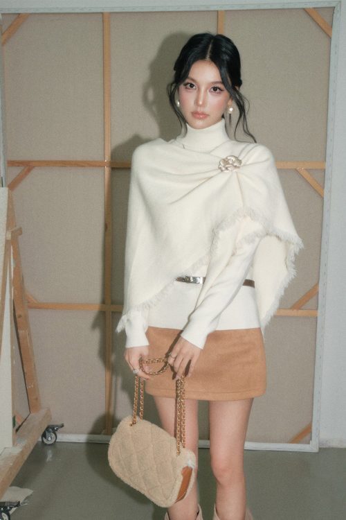 High-Neck Knit Fringe Poncho / Mini Skirt