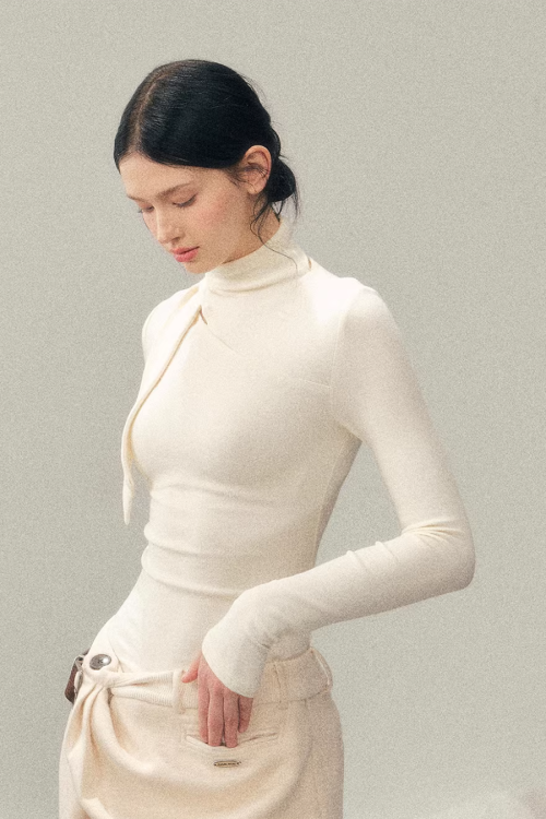 High-Neck Tight Top