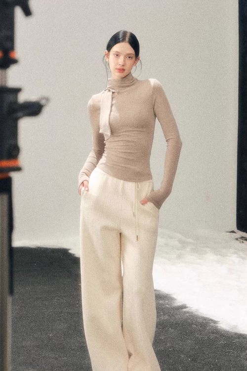 High-Neck Tight Top