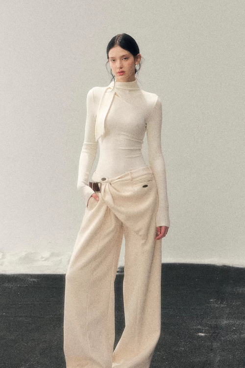High-Neck Tight Top