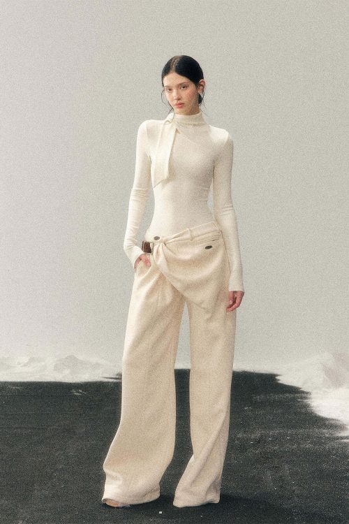 High-Neck Tight Top