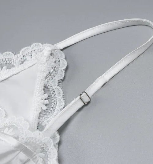 Hook Front Lace Trim Top