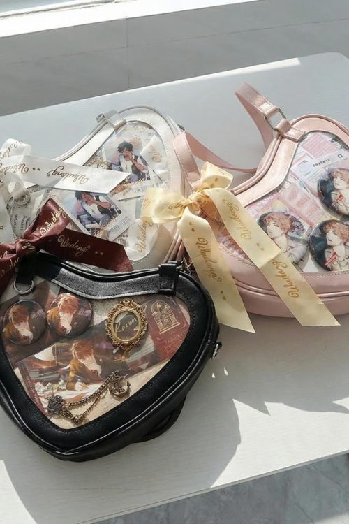 Kawaii Heart Ita Shoulder Bag with Clear Window for Photocards and Pins