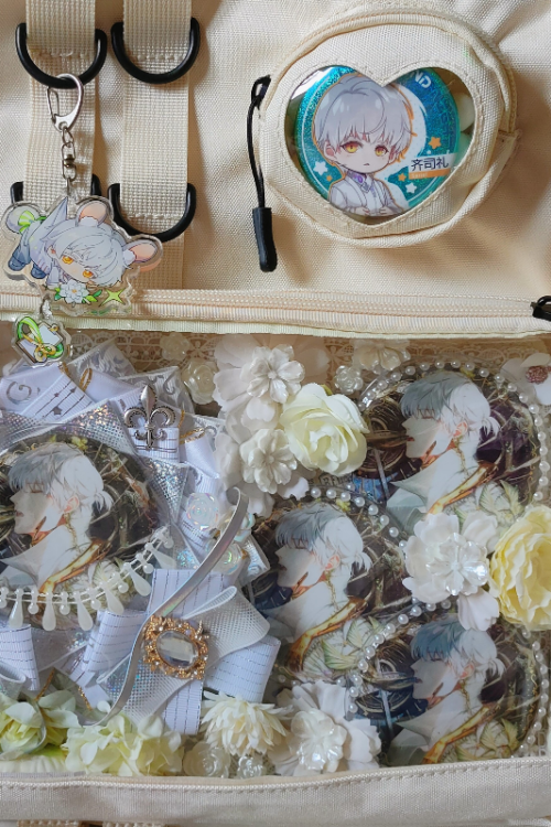 Large White Kawaii Ita Backpack with Clear Window and Included Insert for Pin Display