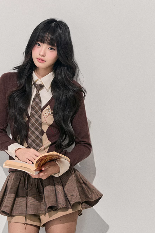 Layered-Style Argyle Knit Shirt