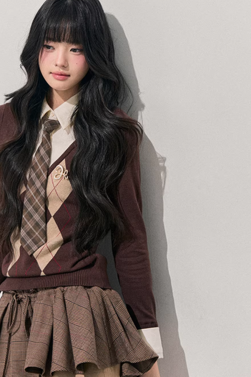 Layered-Style Argyle Knit Shirt