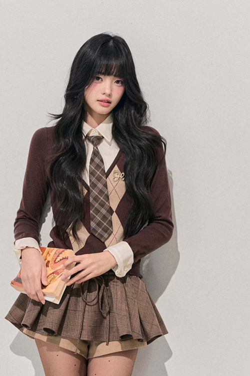 Layered-Style Argyle Knit Shirt