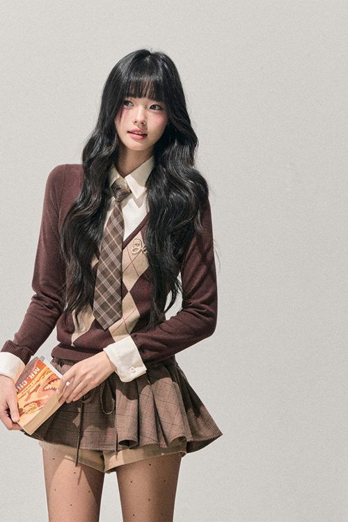 Layered-Style Argyle Knit Shirt