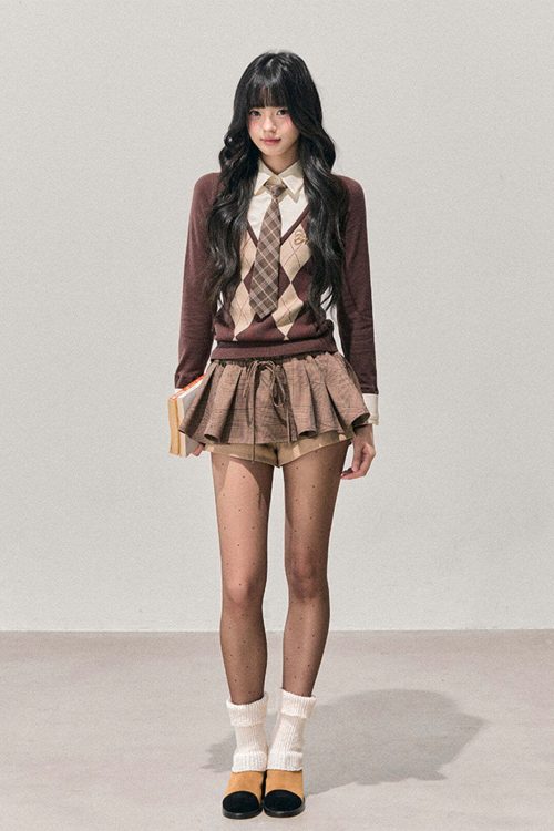 Layered-Style Argyle Knit Shirt