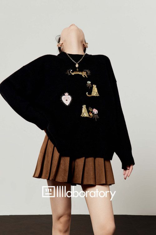 Leopard Embroidery Loose Knit