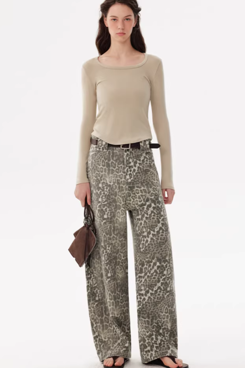 Leopard Washed Curved Pants