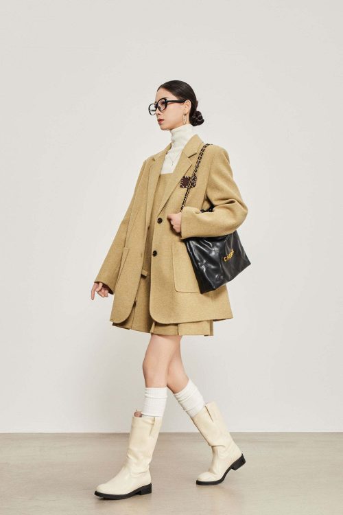 Light Camel Big Blazer / Sleeveless Dress