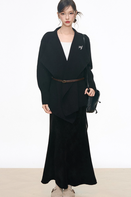 Loose Kni Cardigan Jacket / Slim Fit Mermaid Skirt / Waist Belt