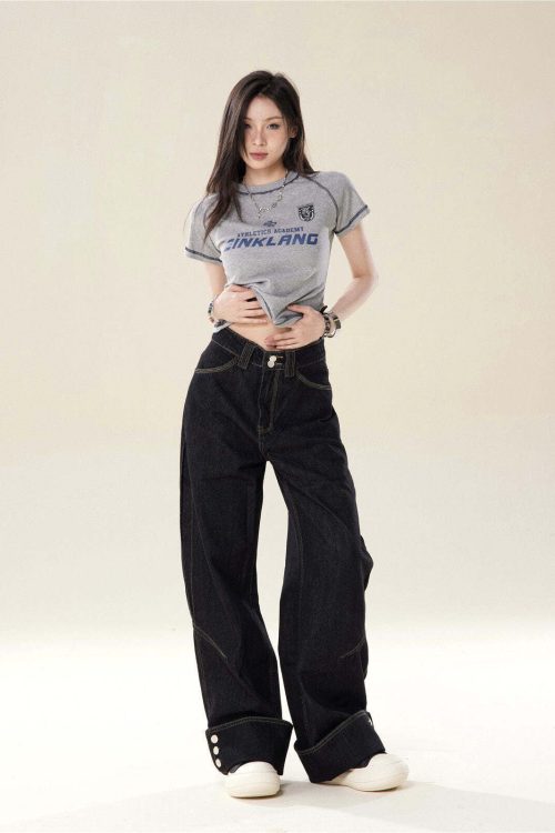 Loose Straight High-Waist Jeans