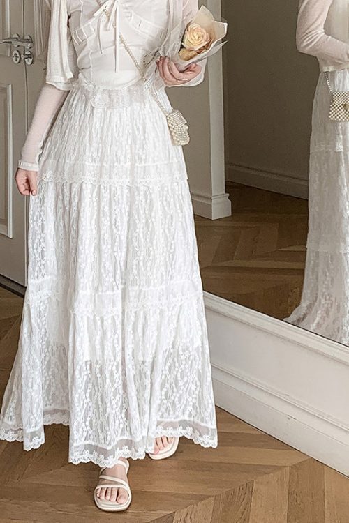 OOTD: Lace Trim Bow Square Neck Tee+ Fairy Ruffled Maxi Skirt