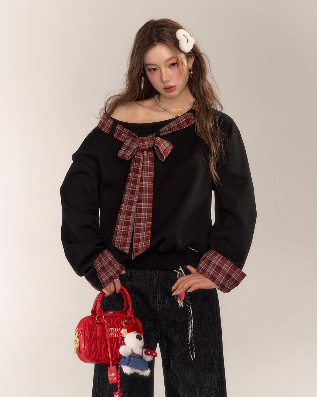 Paid Ribbon One-Shoulder Top