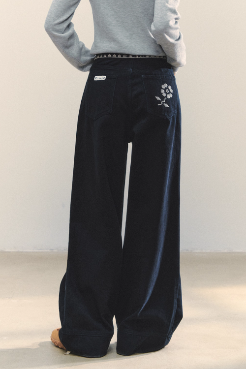 Plaid Spliced Hood Hoodie / Mini Skirt / Flare Pants
