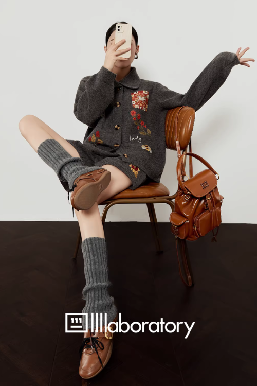Playful Design Knit Top / Knit Shorts