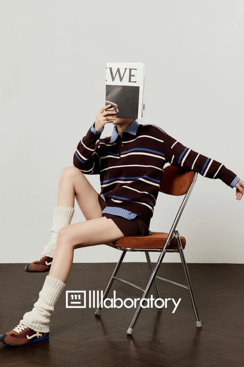 Polo Collar Coffee Knit / Blue Striped Shirt / Brown Knit Skirt