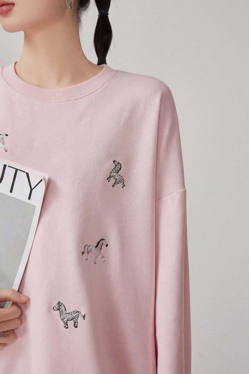 Pony Embroidered Long Sleeve Sweatshirt / Loose Shorts