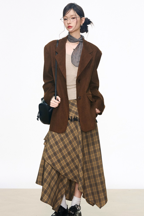 Retro Vintage Jacket / Tight Long Sleeve Top / Paid Asymmetric Skirt