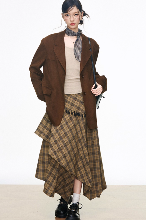 Retro Vintage Jacket / Tight Long Sleeve Top / Paid Asymmetric Skirt