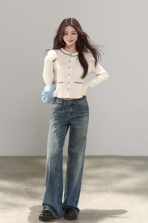 Round Neck Tight Knit Top