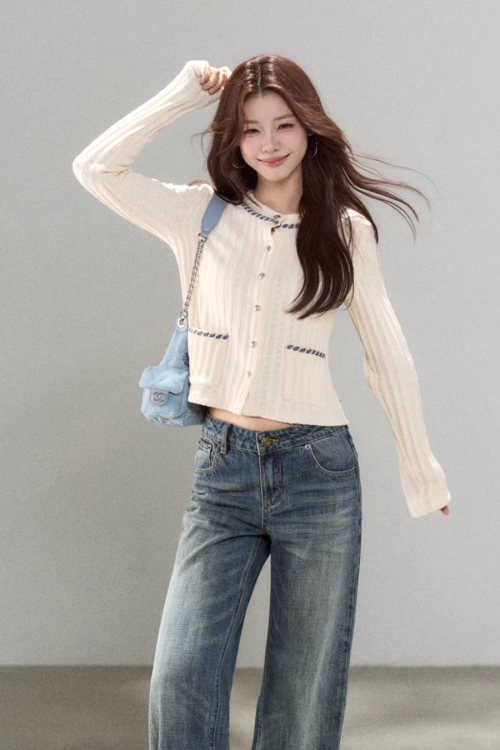 Round Neck Tight Knit Top