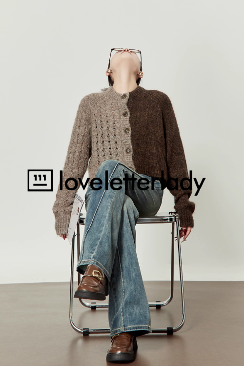 Round Neck Two Color Cardigan