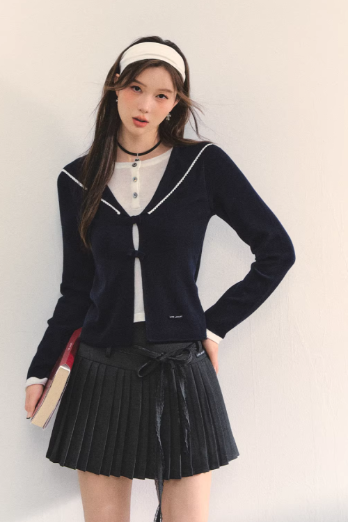 Sailor Collar Layered-Style Top