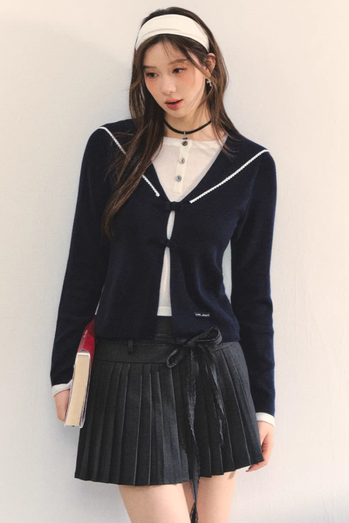 Sailor Collar Layered-Style Top