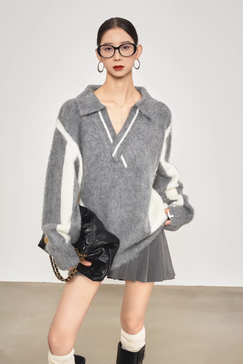 Shaggy V-Neck Knit Top / Pleated Mini Skirt