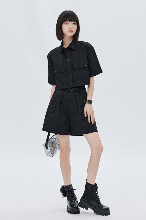 Short Short-Sleeve Shirt