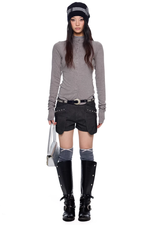 Slim-Fit Layer Top