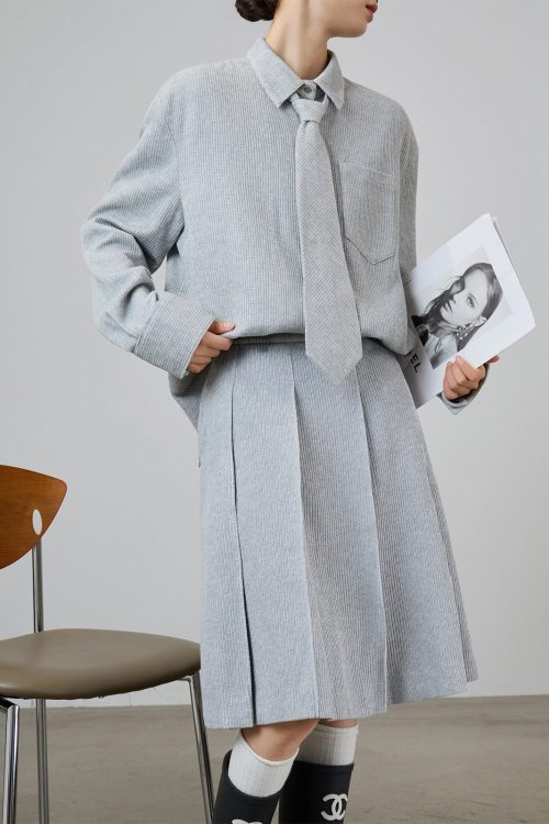 Soft Loose Long Sleeve Shirt / Knee Length Skirt