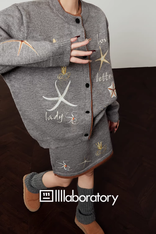 Starfish Motif Knit Top / Knit Mini Skirt