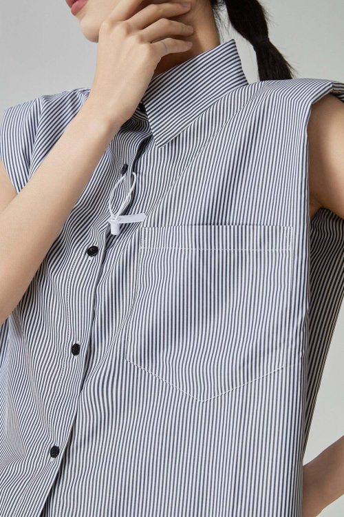 Striped Sleeveless Shirt / Shorts