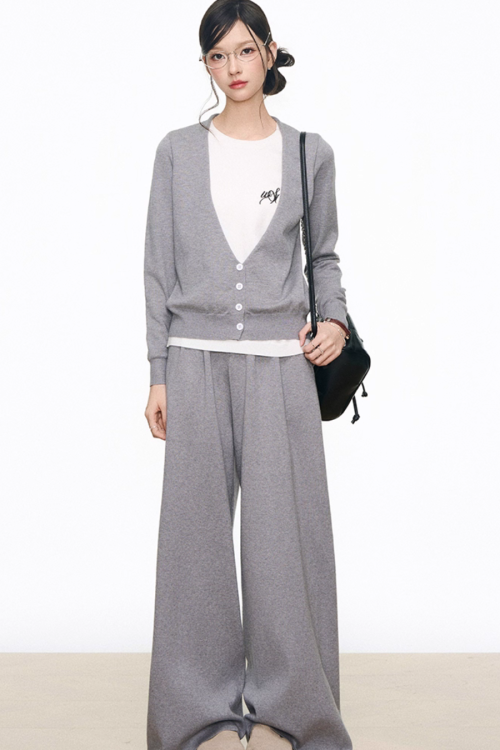 Two Piece Long Sleeve Top / Knit Wide Pants